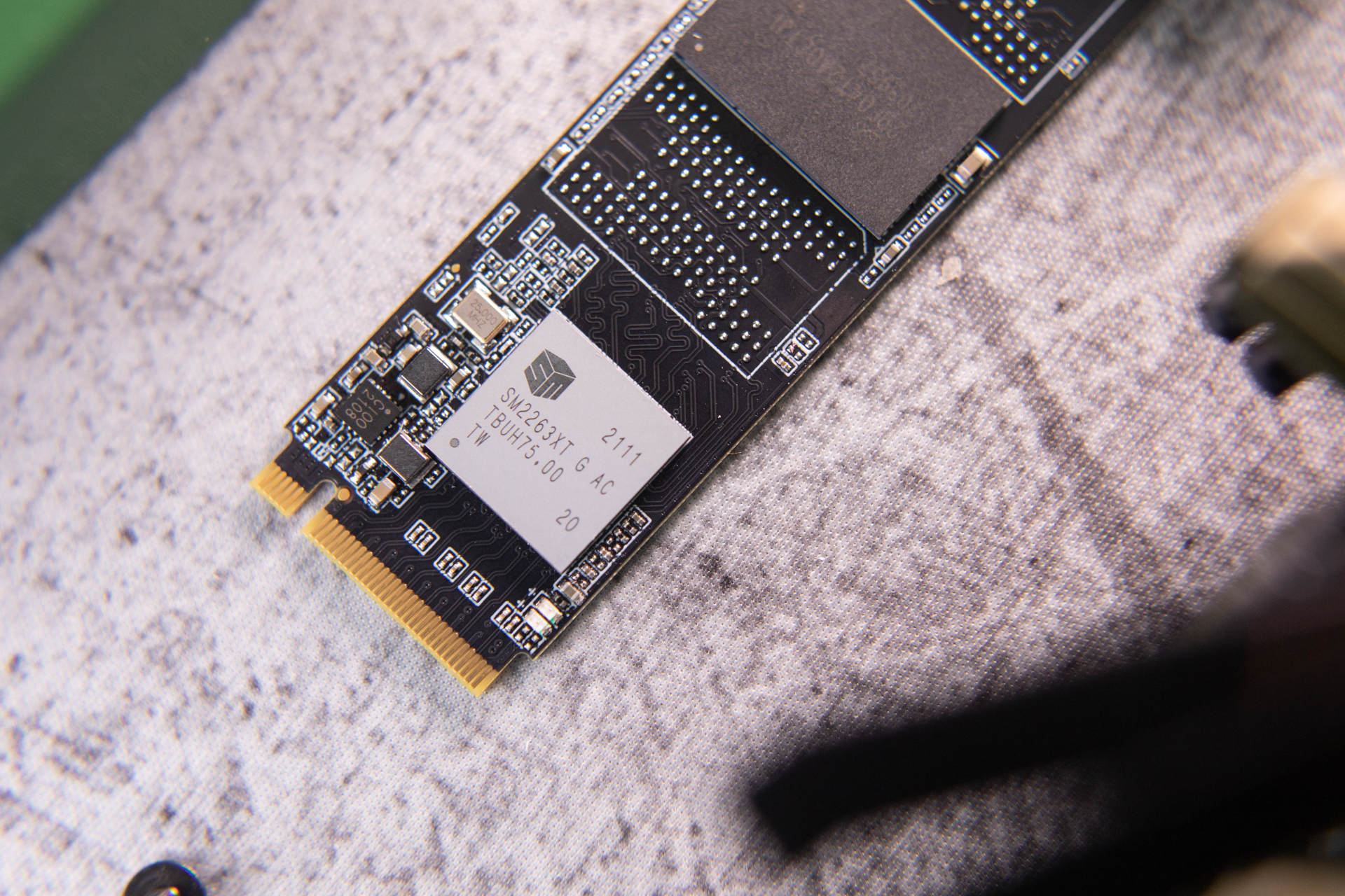 铭瑄固态硬盘复仇者不读盘,铭瑄复仇者m.2nvme512g固态