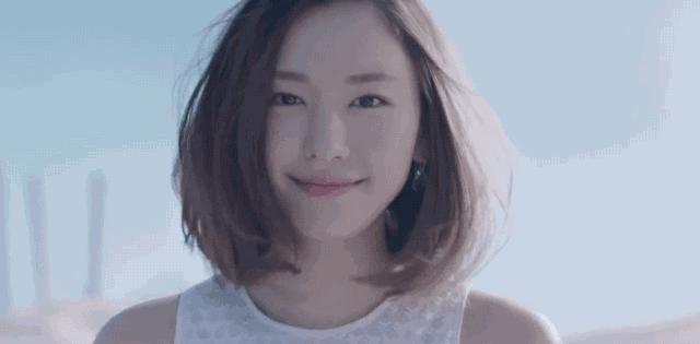 发量多又蓬松又粗怎么护理,女生如何养成细软蓬松发质