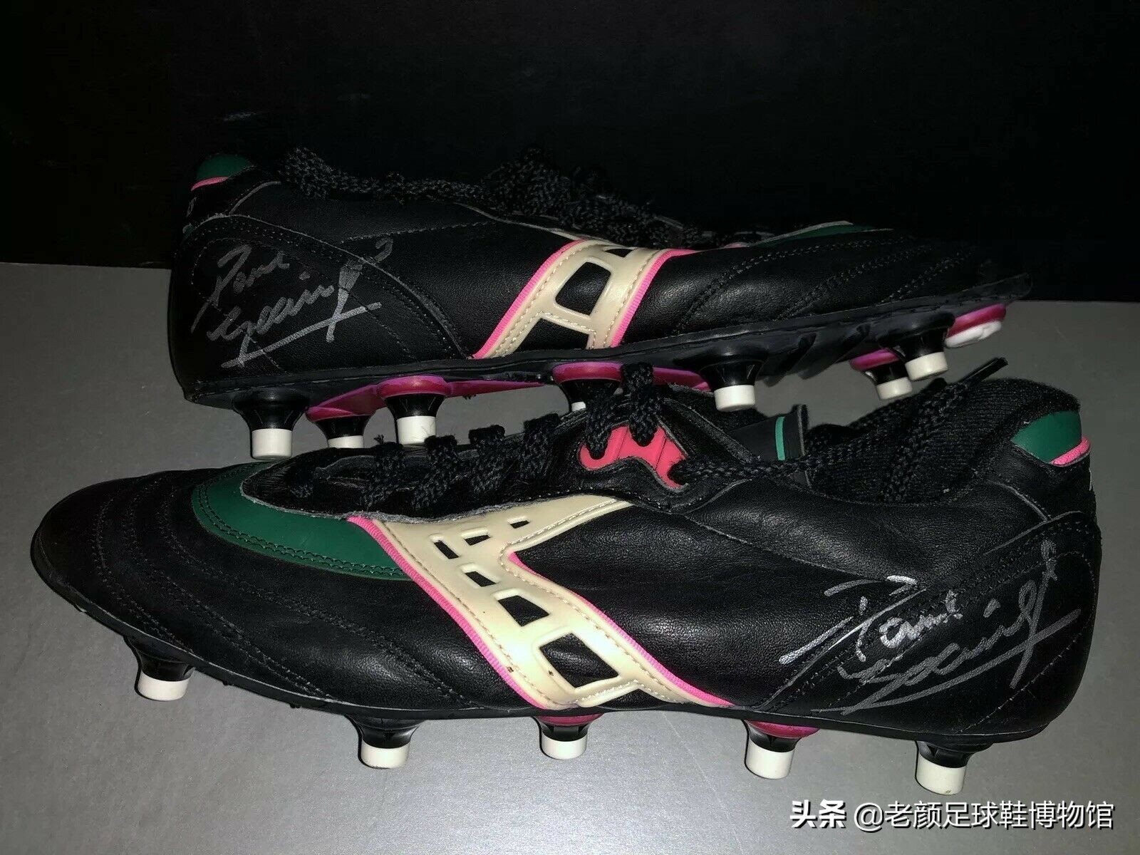 破产酒鬼的球鞋拍卖值6万，加图索的恩人名字成为香港路名