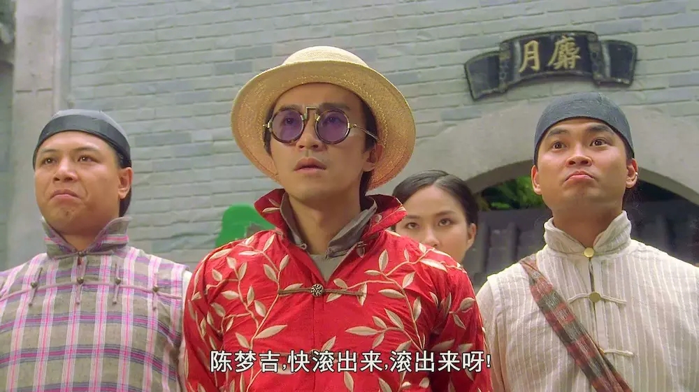 广场舞大妈被民众骂,广场舞大妈霸占球场还嚣张骂人