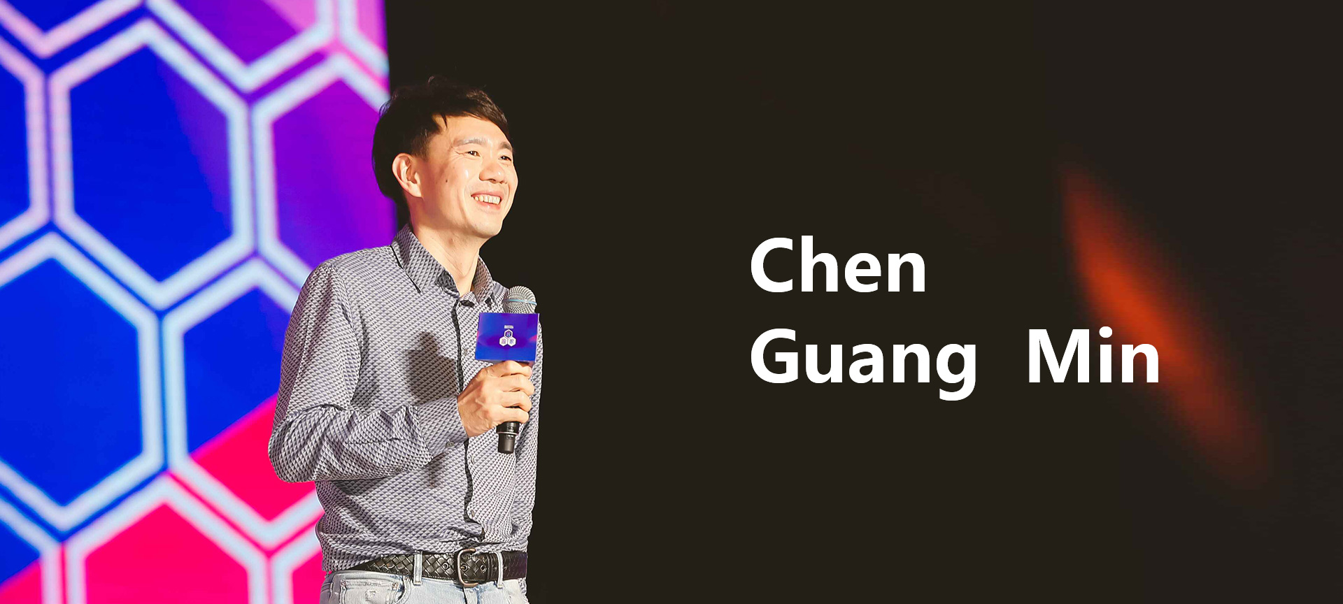 女鞋品牌大黑马:赶超百丽达芙妮,一年卖出近一亿双鞋