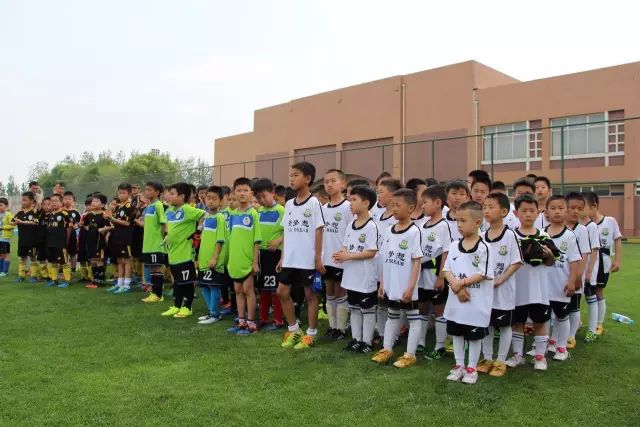 乌鲁木齐新梦想足球俱乐部,新梦想足球