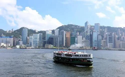 疫情阻通关，托第三方代缴未必合规，内地客怎样交香港保费？