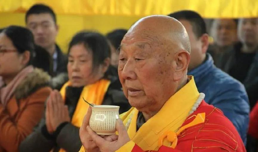 舍利子为什么只有僧人才有,舍利子是高僧圆寂时吞下的珠宝吗