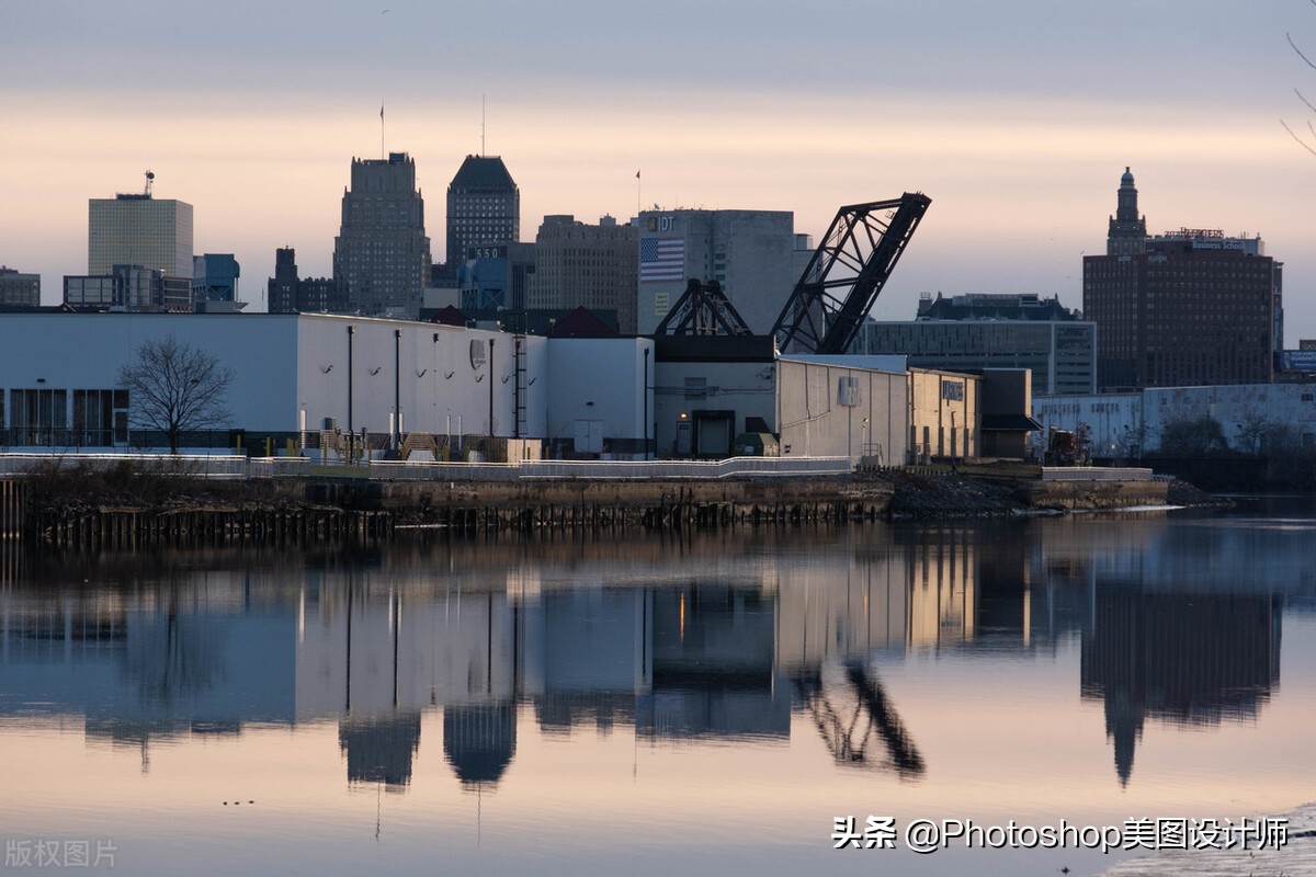 ps怎样调照片丁达尔现象更明显,ps怎么在图片添加夕阳效果