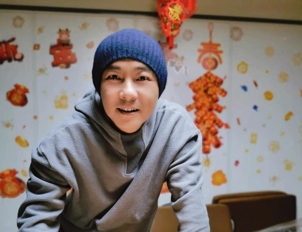 张卫健组追光吧,追光吧张卫健三个热搜