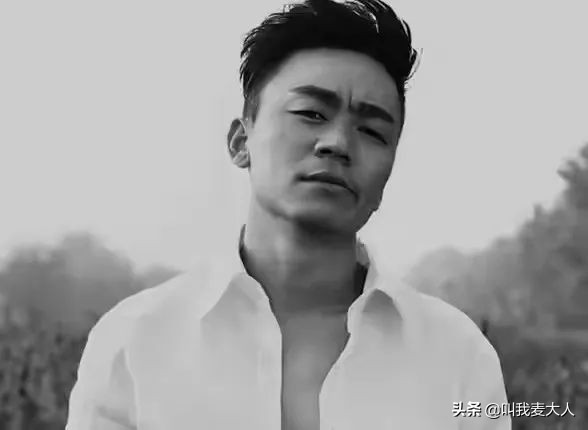 翻版马蓉王宝强,王宝强离婚后带女儿生活