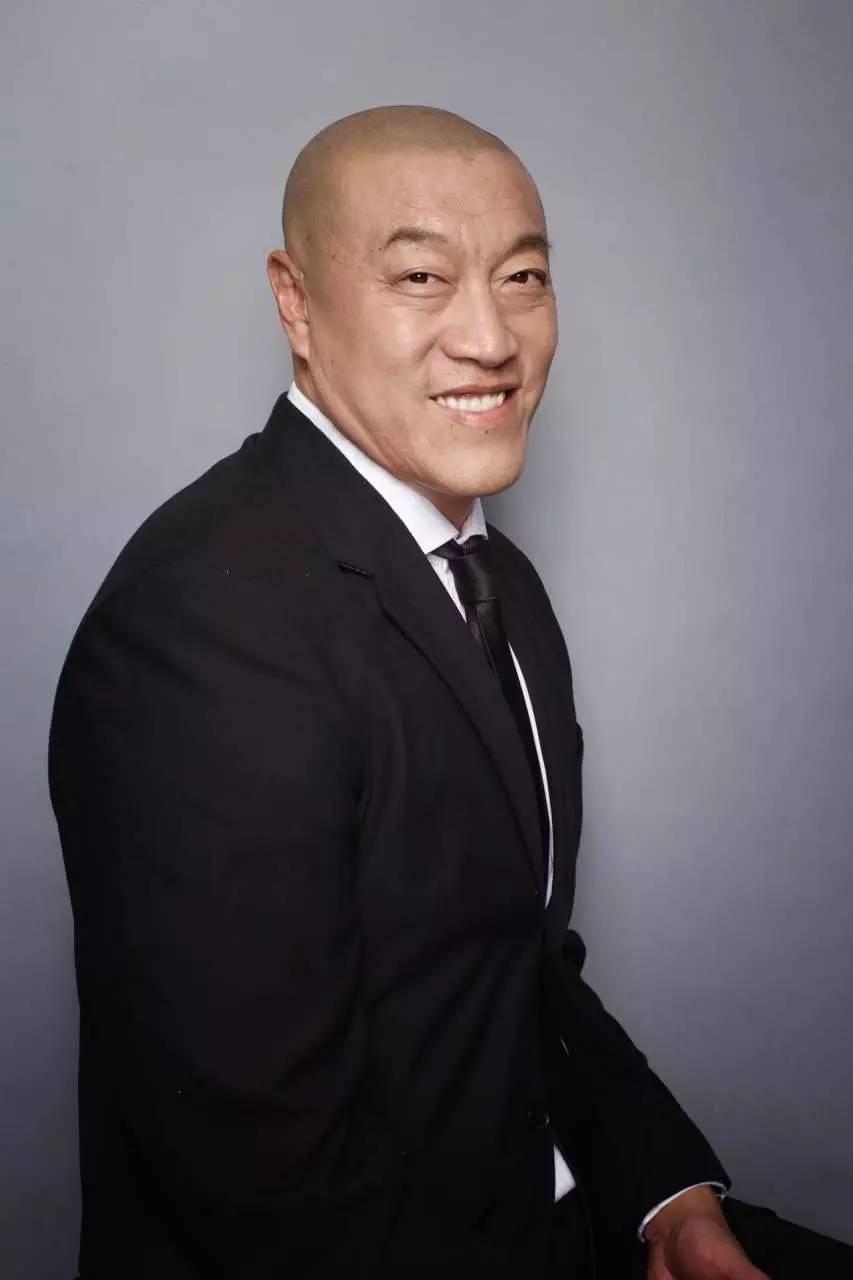 历史第一大前锋是谁,历史第一大前锋为何排不了前五