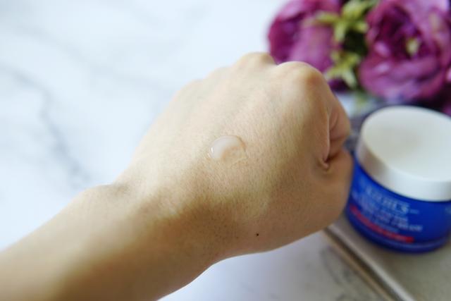 夏季面霜保湿不油腻退红不拔干,夏天清爽不油腻的面霜有哪些