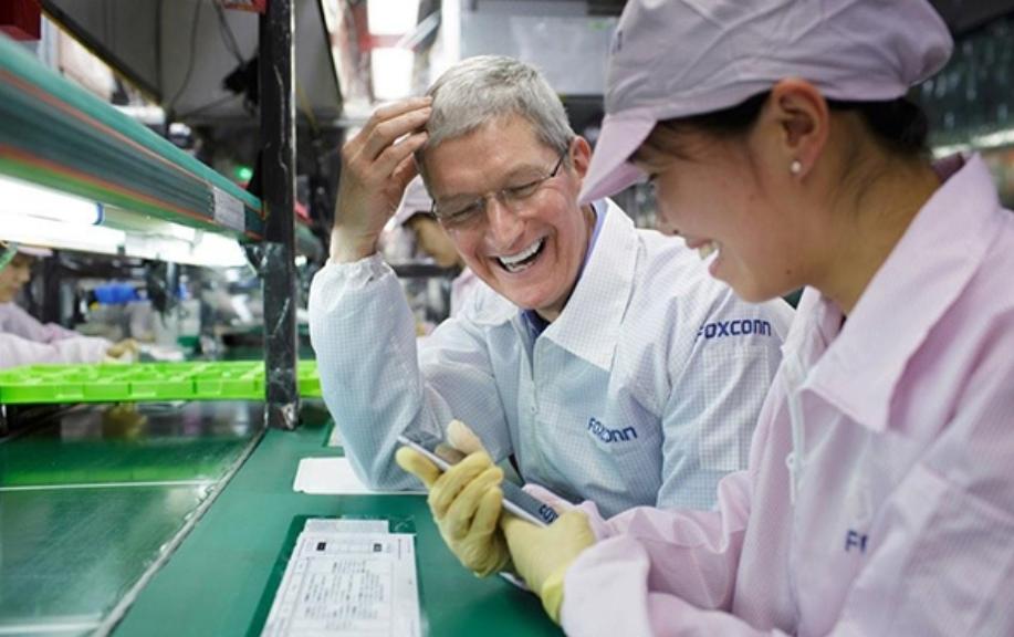 库克上任时乔布斯还在吗,库克什么时候走出乔布斯的阴影