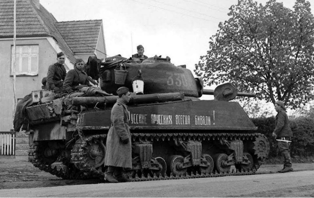 被过度吹捧的M4“谢尔曼”坦克，在应急产品中，它也是略逊一筹