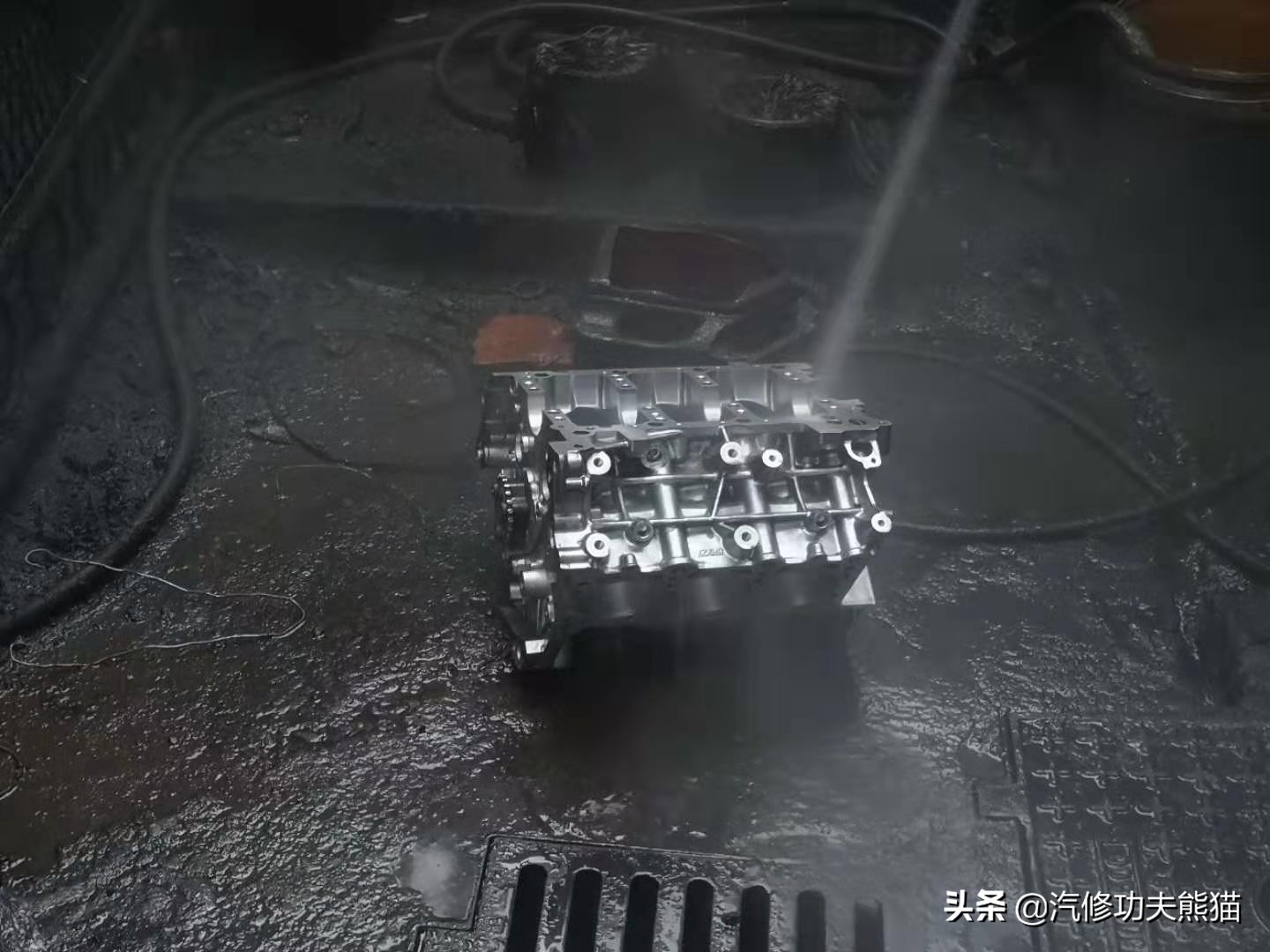 2020款保时捷卡宴s烧机油吗,保时捷卡宴免拆治理烧机油靠谱吗