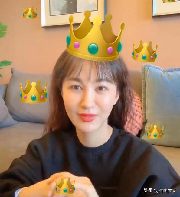 李菲儿斯黛娜素颜霜,李菲儿护肤产品