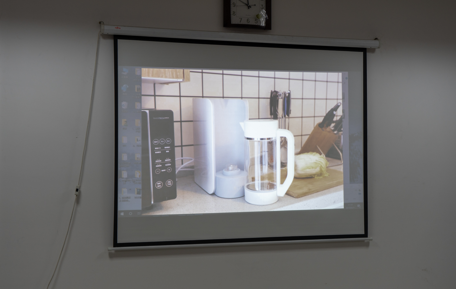 明基e500投影仪换灯泡划算吗,明基e500s投影仪多少钱一台