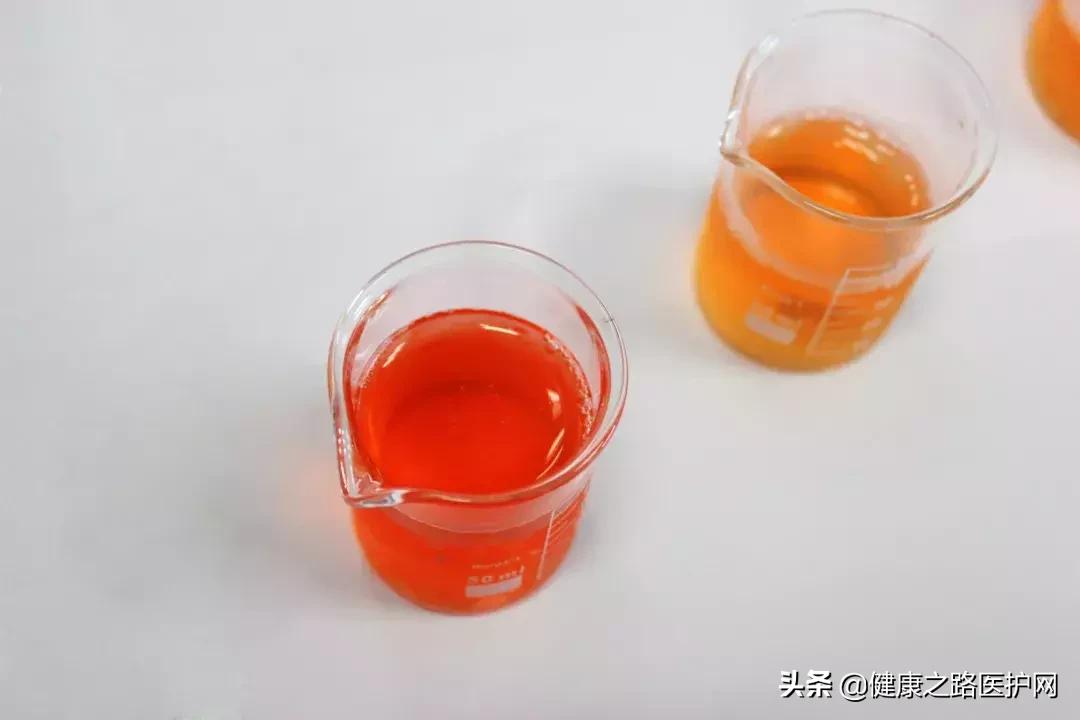 肾有问题了会小便频繁吗,肾不好是看小便次数还是尿量