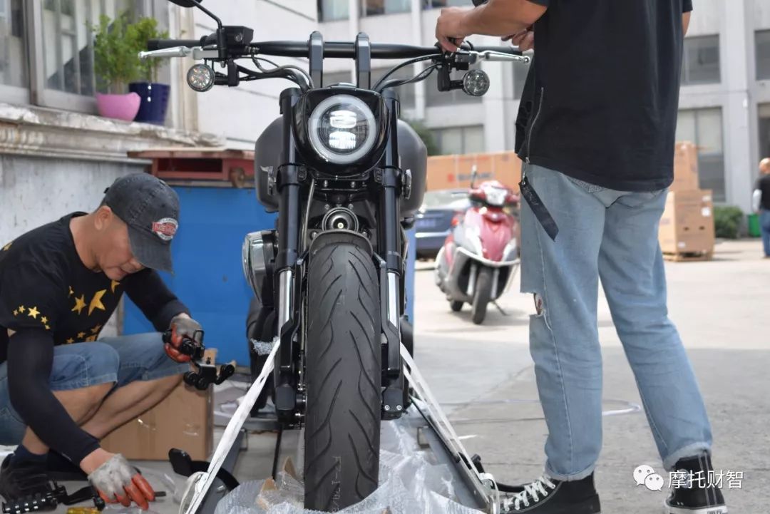 龙嘉v途龙嘉v霸评测,新款龙嘉v霸250多少钱