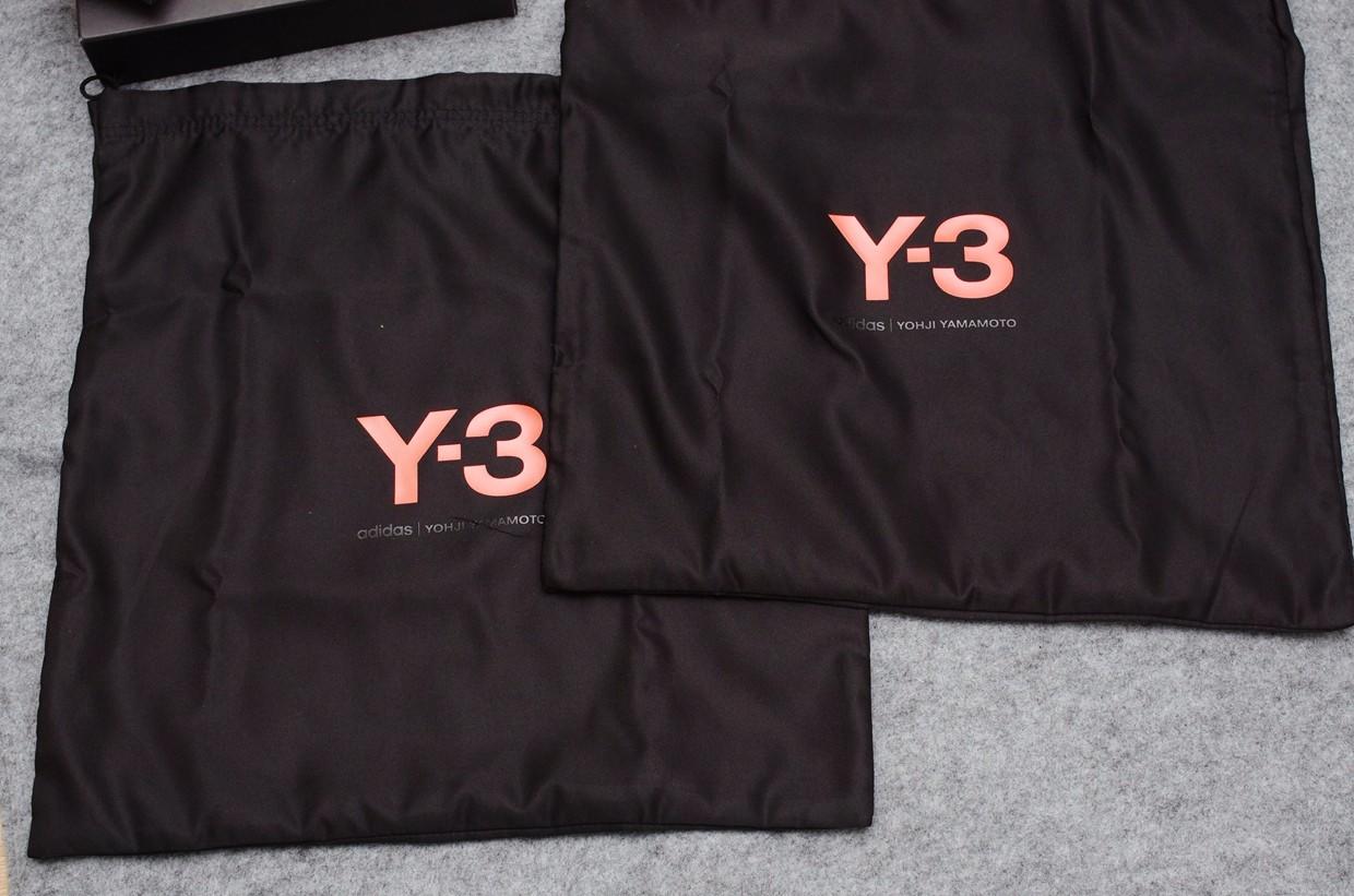 闃胯开杈炬柉a3boost娴嬭瘎,闃胯开ultraboost