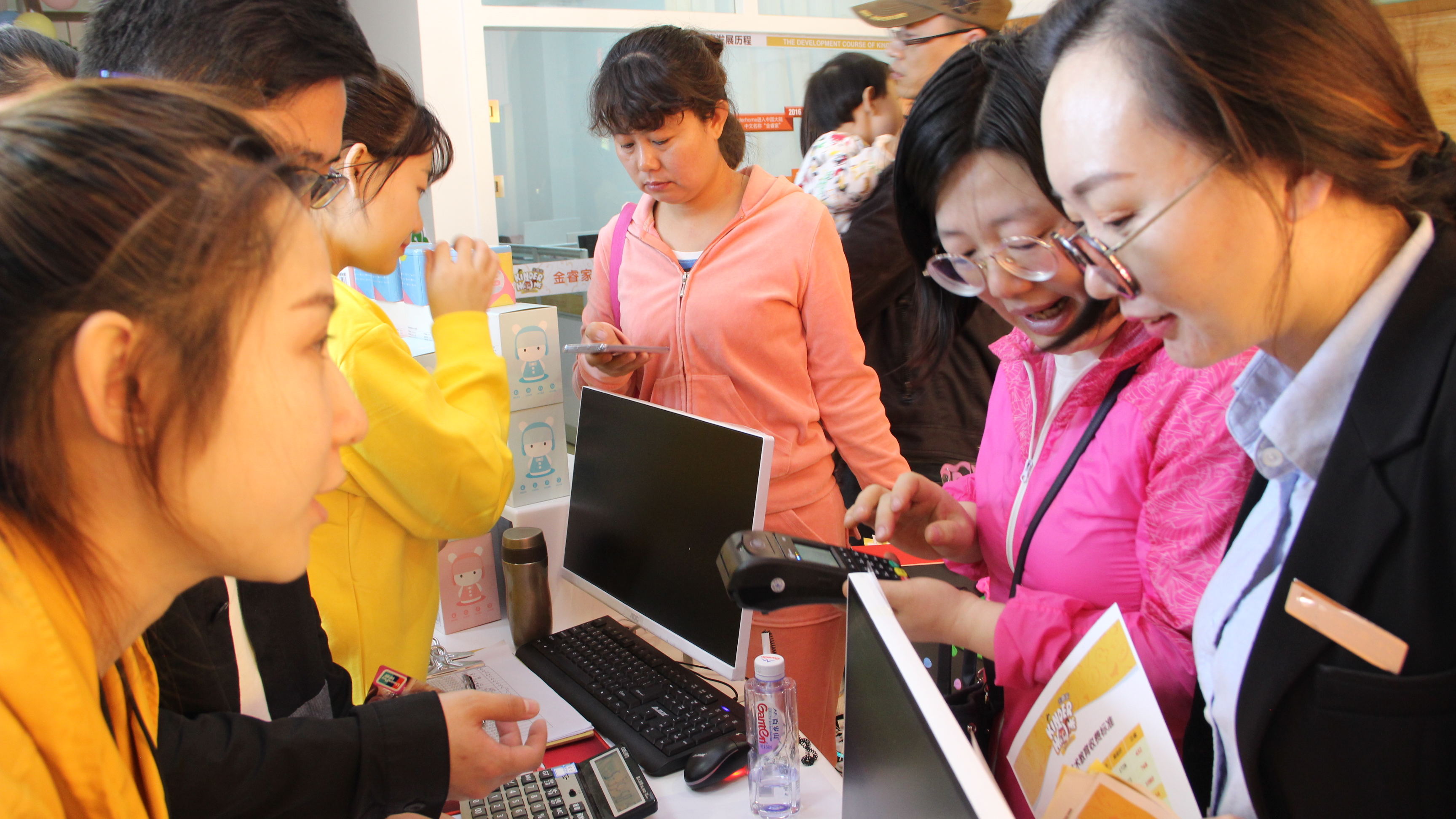 用最好的教育,教育中国的未来!金睿家包头乐园中心开业盛况!