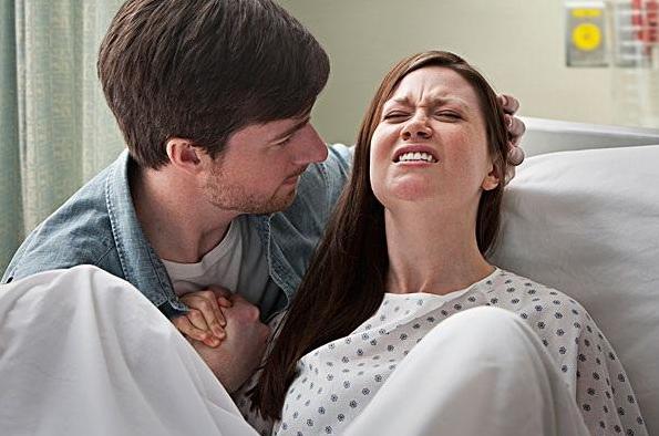 剖腹产和顺生胎儿有什么区别,剖腹产跟顺产孩子智商有区别吗