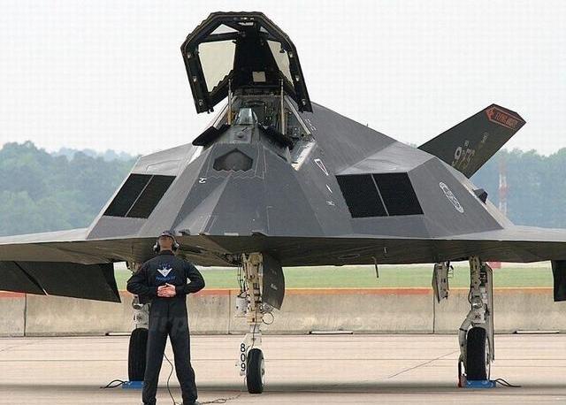 歼20和f117,歼20是从f117模仿的吗