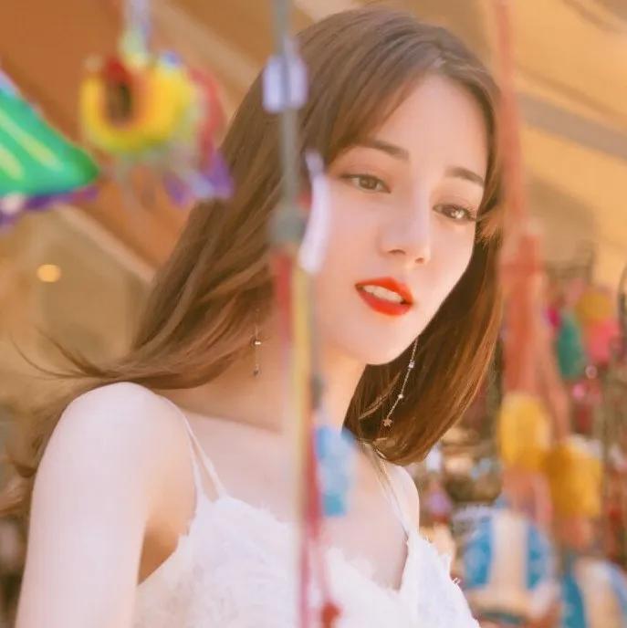 情侣头像图片一男一女卡通动漫,情侣头像一男一女分开卡通霸气