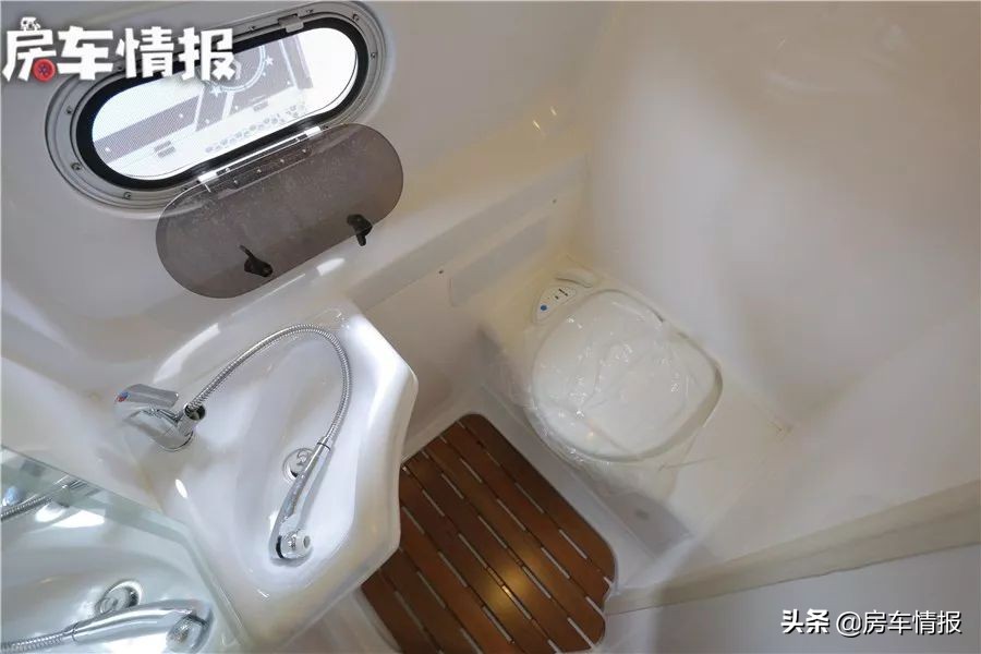 能上蓝牌最便宜的小型房车,b型房车价格15万左右柴油