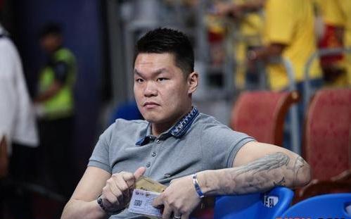 朱芳雨现实照片,朱芳雨以前的照片