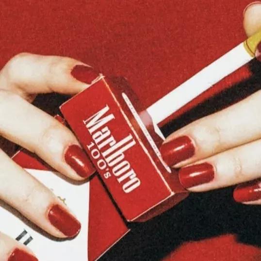 女的穿什么运动鞋好看,日常穿运动鞋推荐女