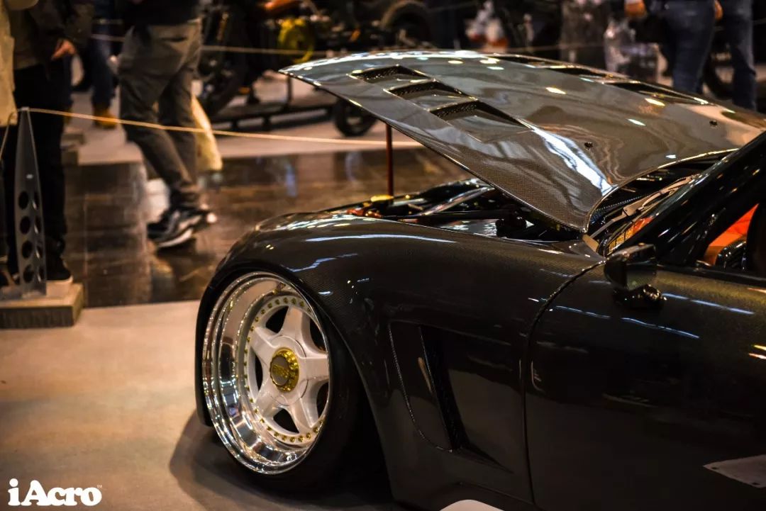 iAcroNavi——德国埃森改装车展之眼花缭乱上篇