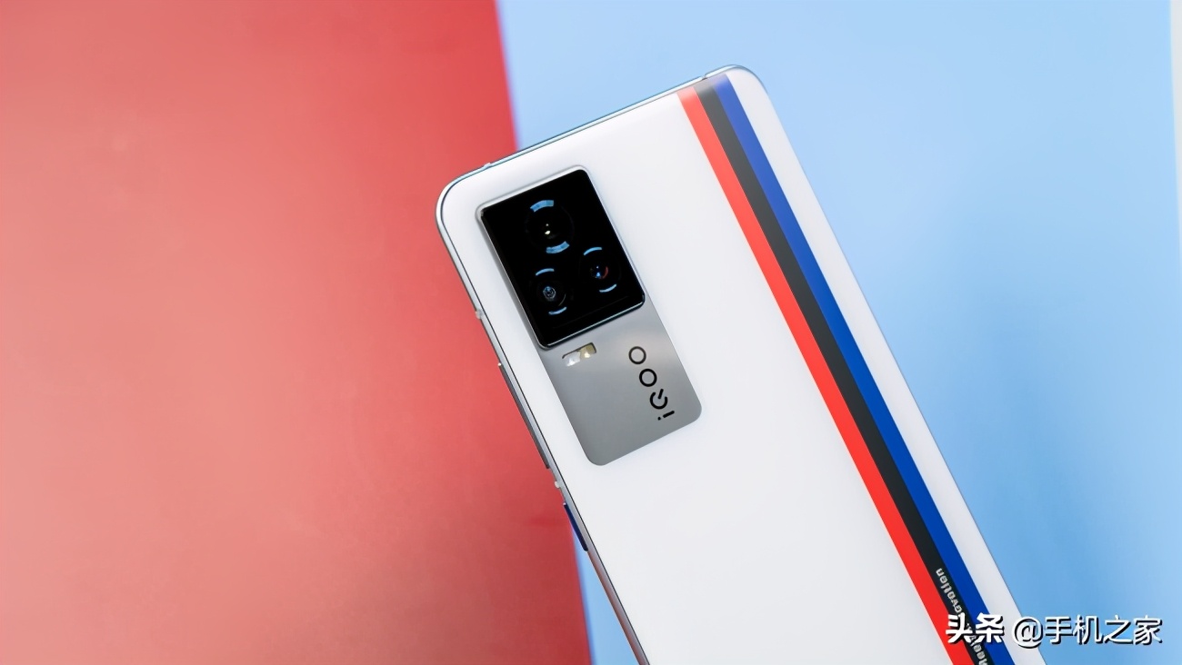 iqooneo5s和iqoo7更推荐哪个,iqoo7评测gt