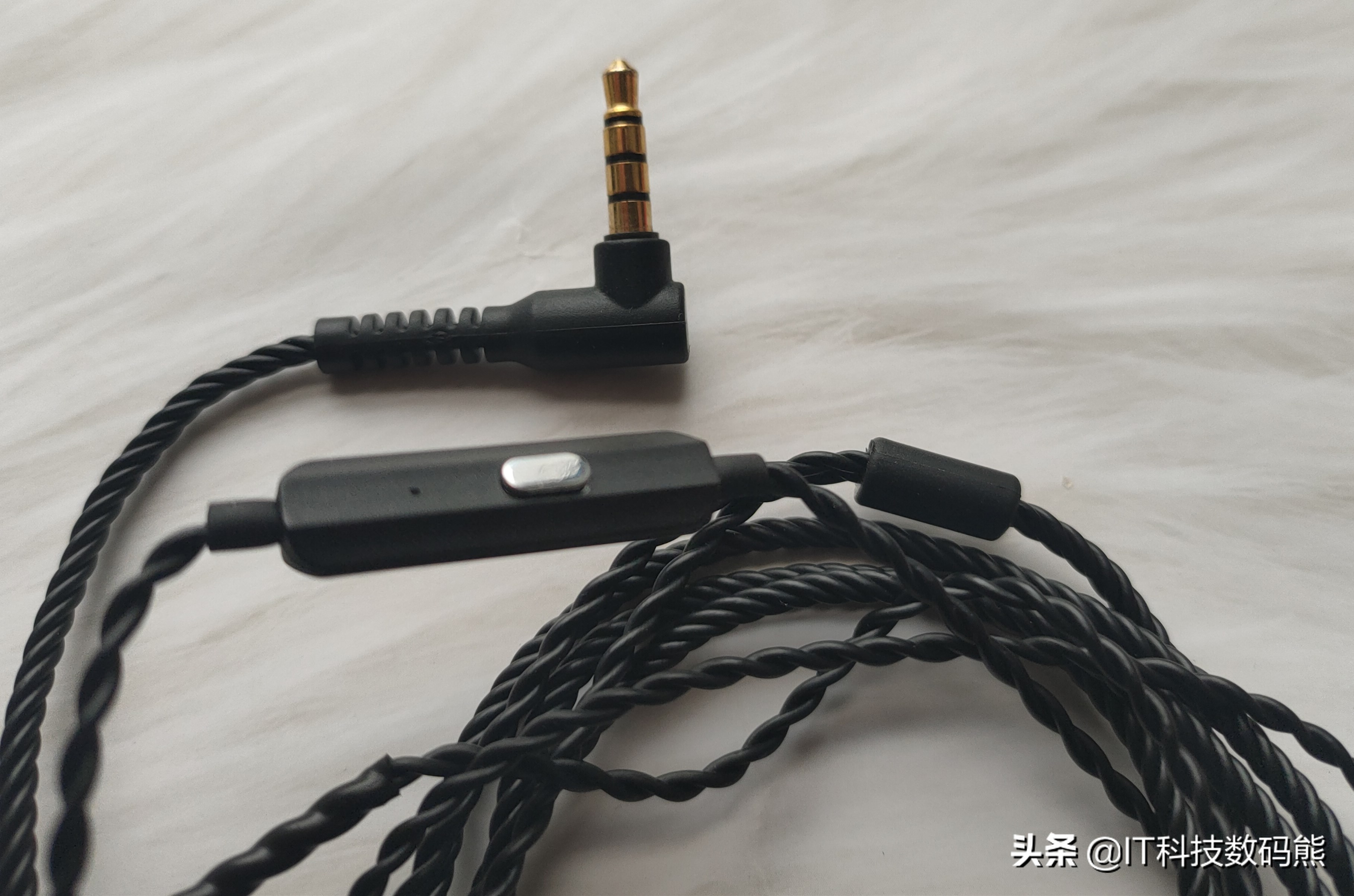 百元内HiFi有线耳机,百元耳机推荐电脑耳机k1