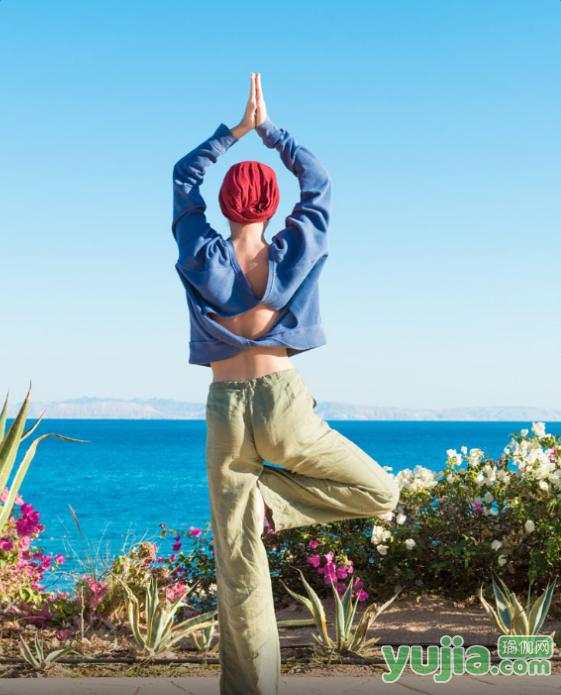 瑜伽体式中颤抖怎么办,练瑜伽时为什么颤抖