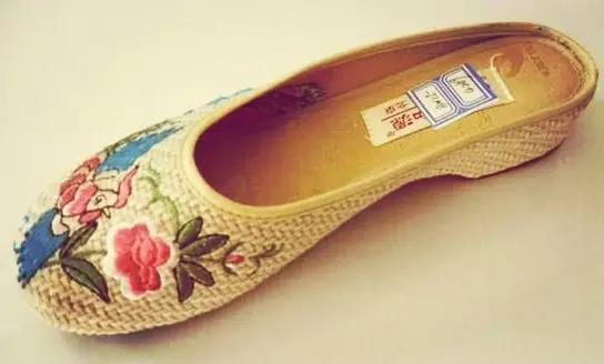 外国人的时尚之路 (外国人那些匪夷所思的时尚)