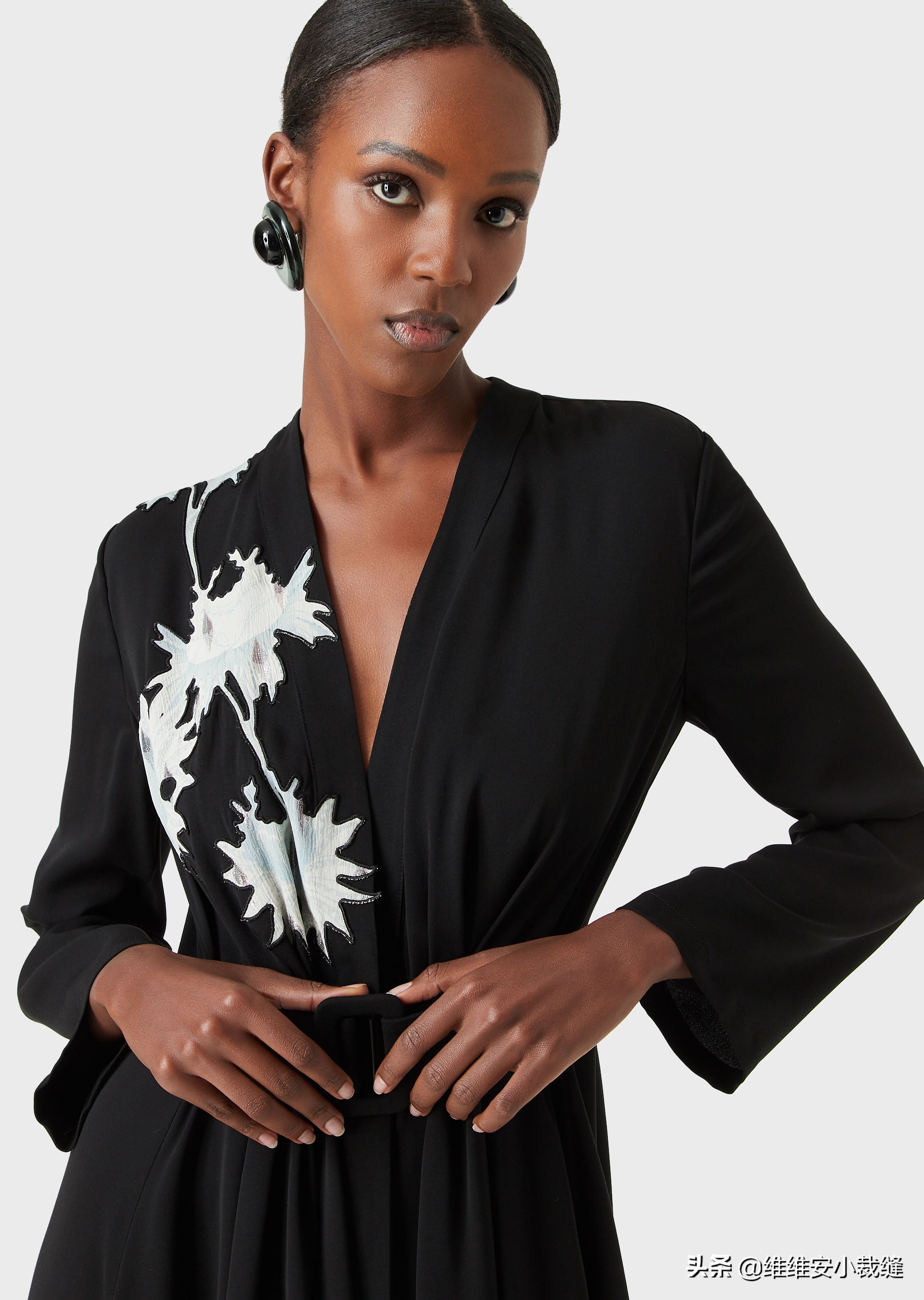 梅根有多奢侈,梅根戴安娜珠宝高级感