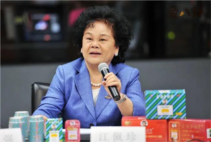 砸工厂,骗明星代言!最会赖账的女老板,亲手毁了民族品牌