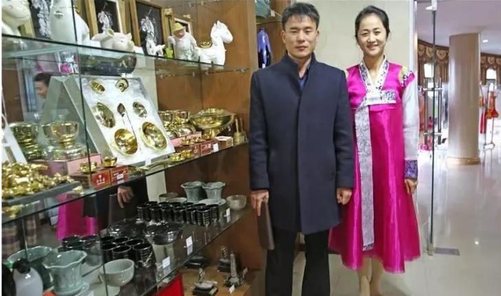 中国游客在朝鲜购物,朝鲜购物中国人必买