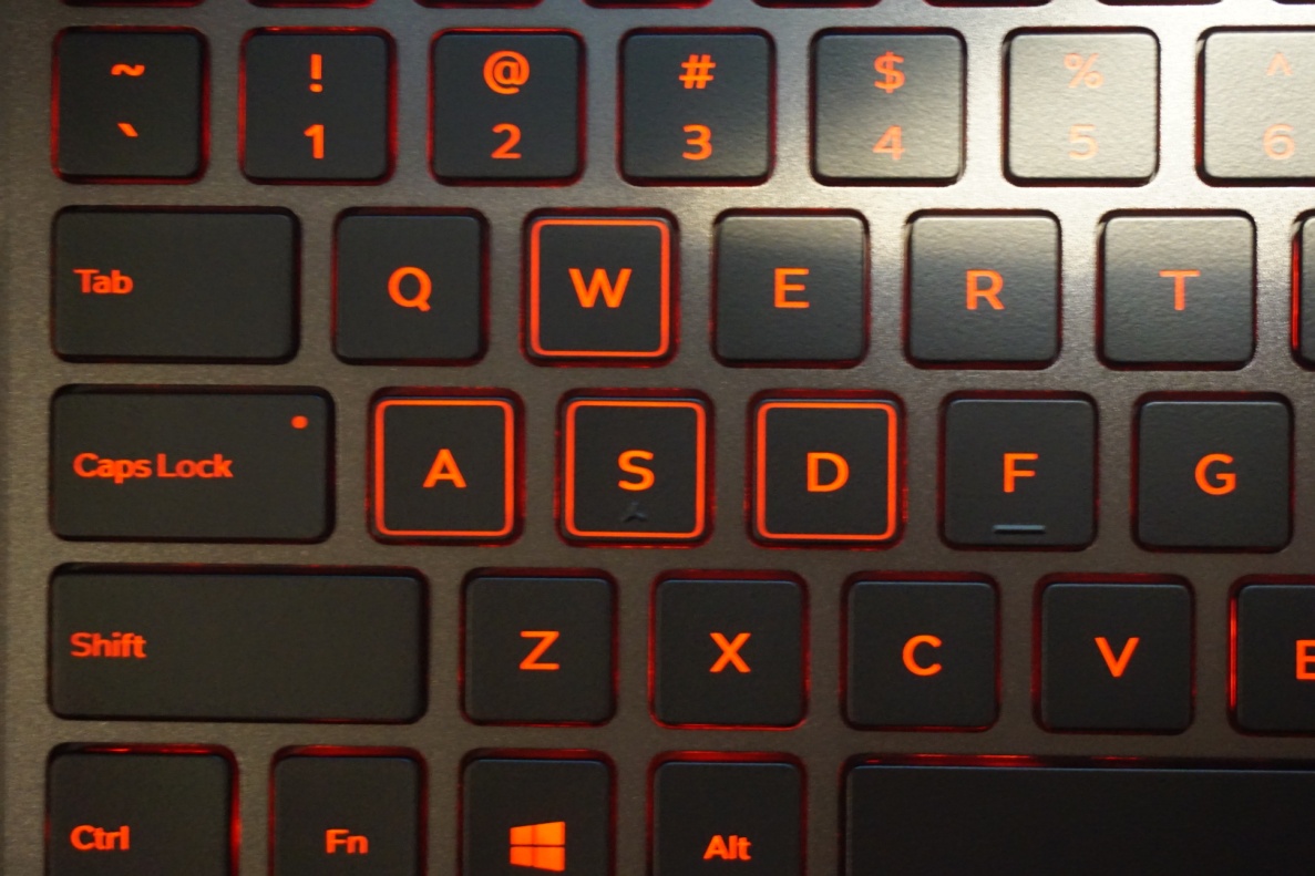 戴尔游戏本g5i5测评,游戏悍将能不能入手