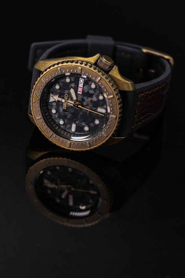 机械表入门级热门手表,精工入门机械表推荐