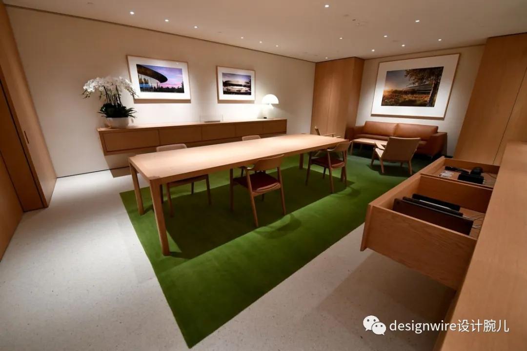 全球第一家苹果水上直营店在哪里,全球第一水上零售店