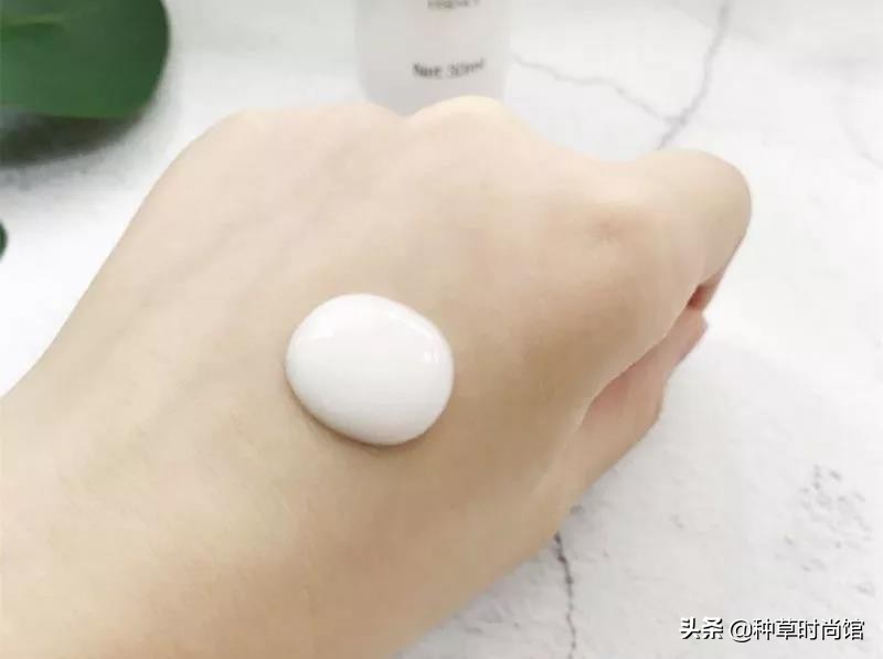 50块的香水和500块的差别,200块钱的化妆品值得买吗