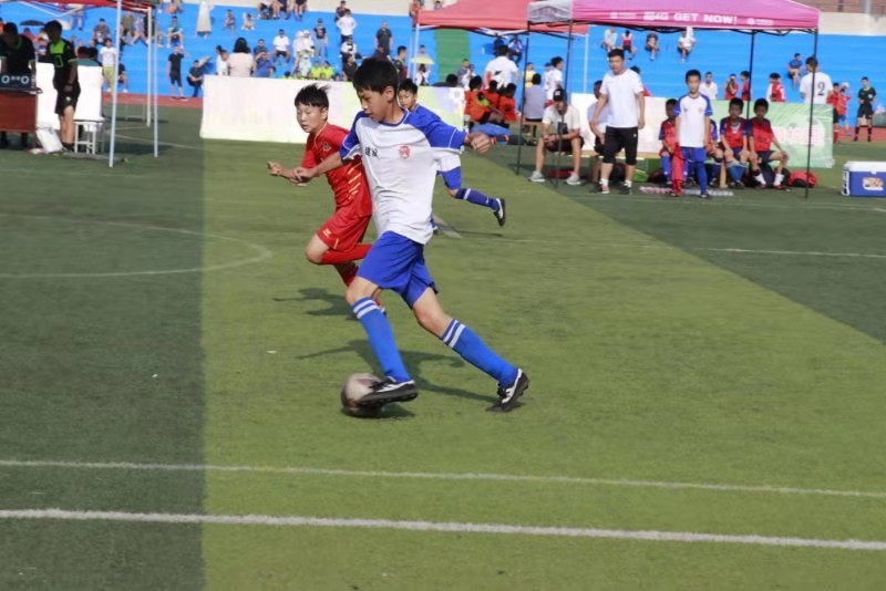 「点赞」许昌建设路小学男子队荣获“省长杯”校园足球联赛季军