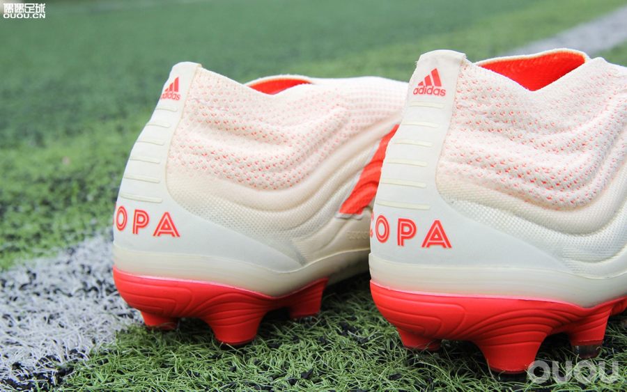 追求完美的不完美阿迪达斯COPA19+FG实战测评