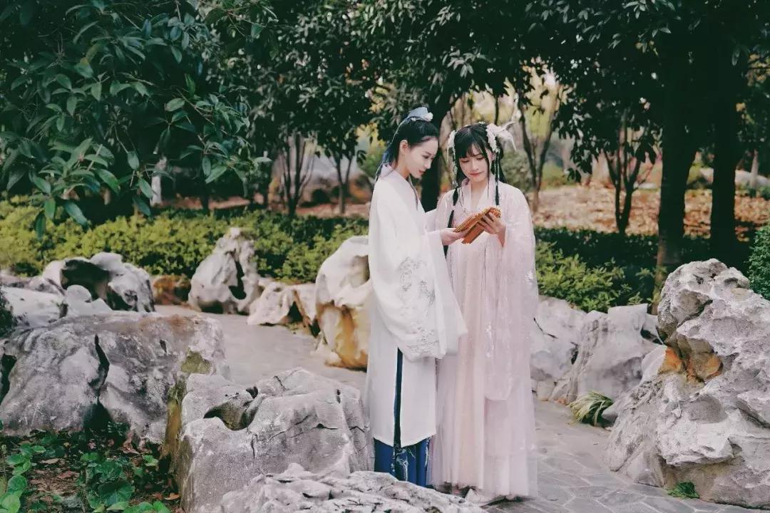 三月赏雨赏花,三月适合去哪儿看花