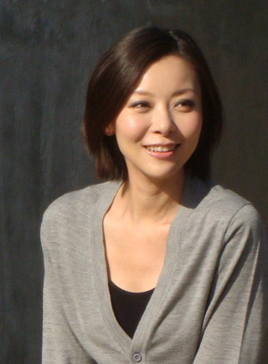 凤凰卫视女主持人柯蓝,柯蓝至今未婚