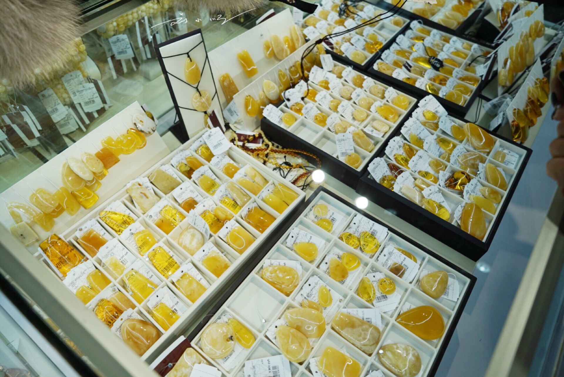 去俄罗斯玩买蜜蜡是真的吗,莫斯科导游的蜜蜡琥珀