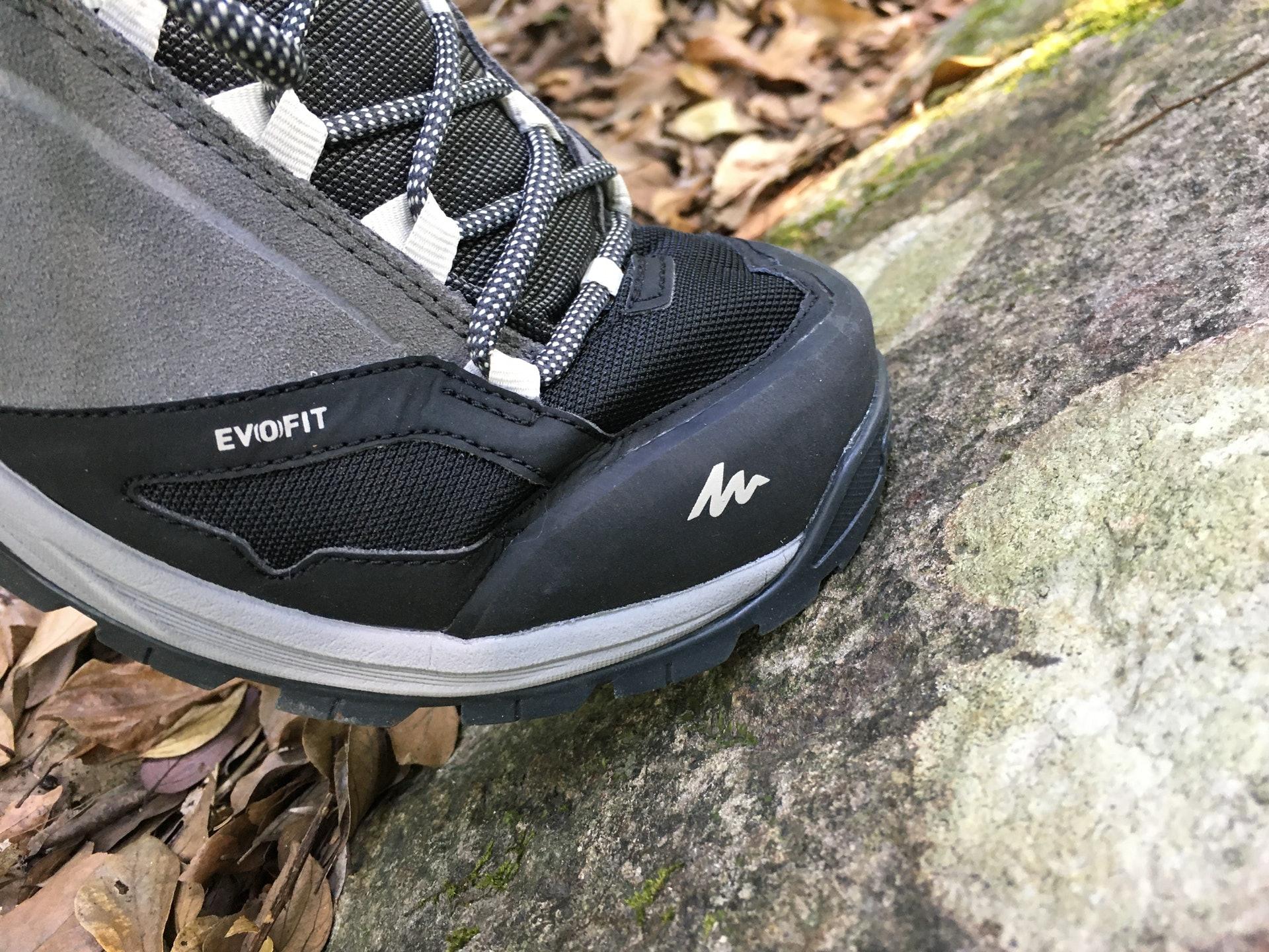 迪卡侬登山徒步值得买的,迪卡侬登山鞋值不值得买