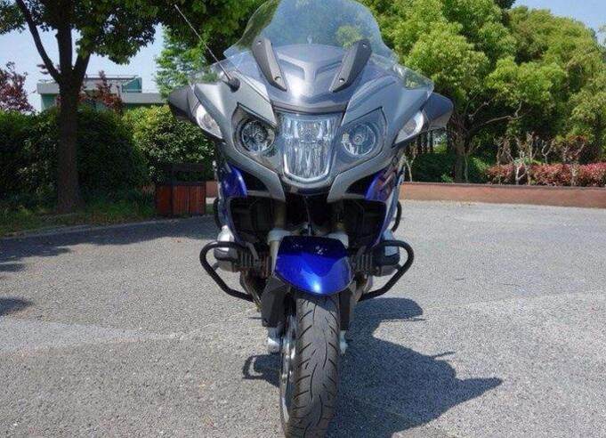 宝马蓝精灵,蓝精灵宝马