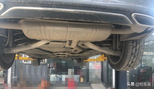 15万买b级新车推荐,15万左右买什么奔驰c200