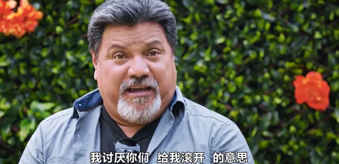 红极一时的世界巨星，被三个男人推进深渊，其中一个还是亲生父亲