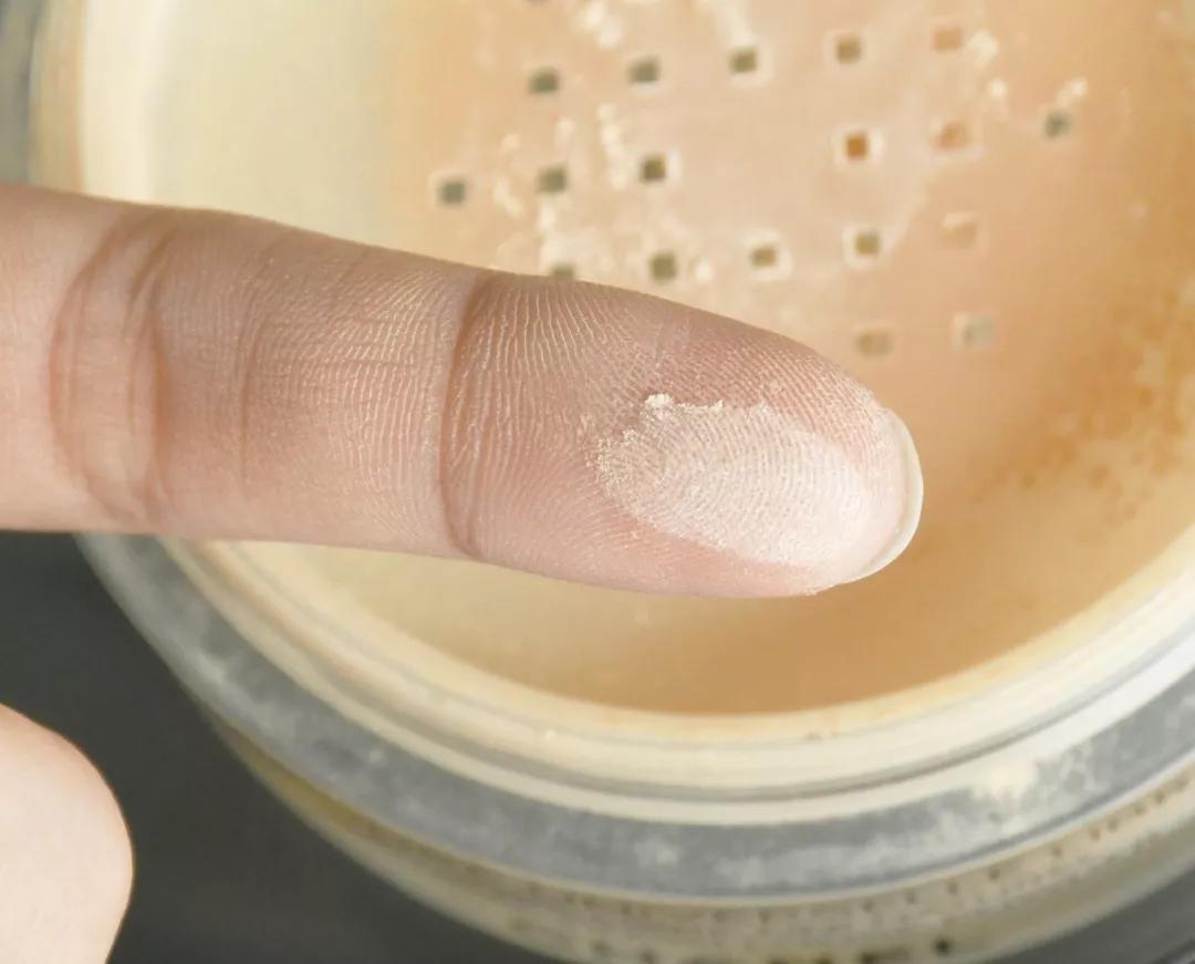 散粉推荐公认好用第一名mac,6款超高口碑散粉推荐